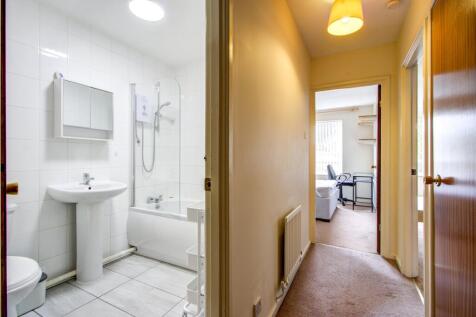 Bathroom - Hallway