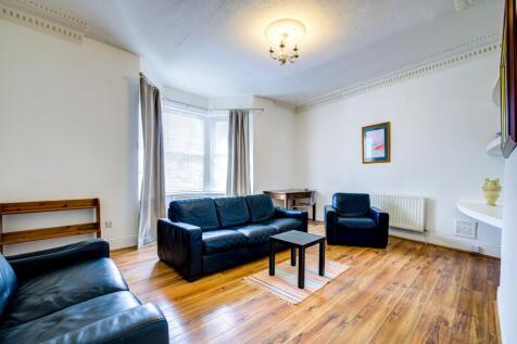 Living Room (1)