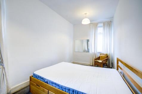 Bedroom (1)