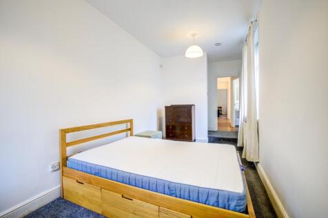 Bedroom (2)