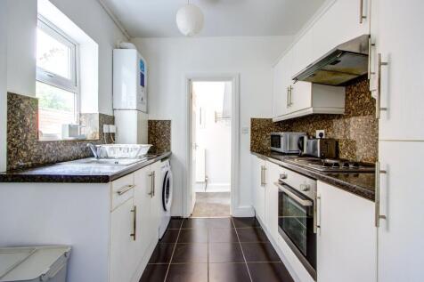 Kitchen (2)