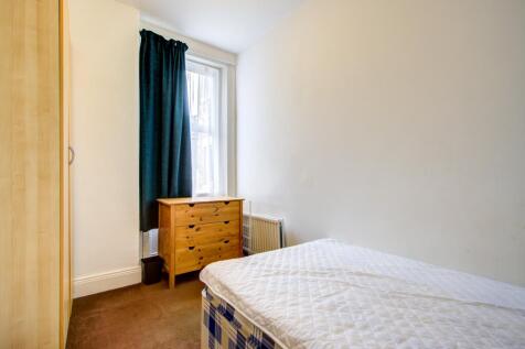 Bedroom Two (1)