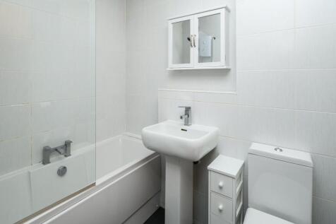 8 Mariners Wharf 7