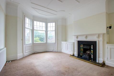 Living room 1