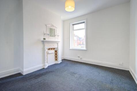 Studio Living Space(