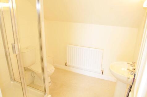 2nd Floor Bathroom (