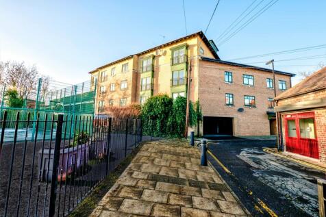 7 CONNAUGHT MEWS EXT