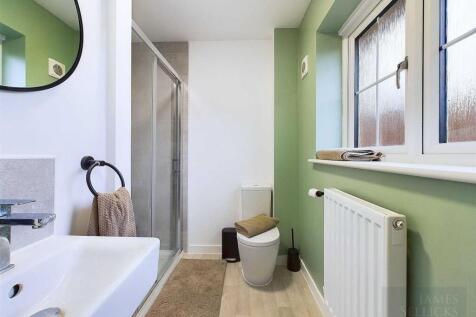 Ensuite Shower Room