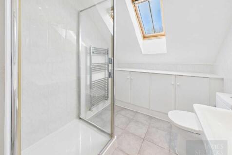 Master Ensuite