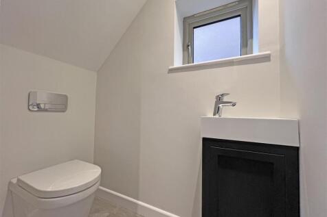 Grond floor WC