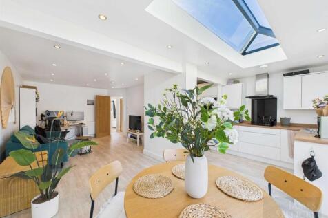 Open plan living kitchen