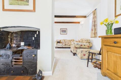 open plan living dining