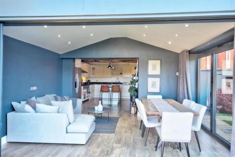 024 open plan living kitchen diner.jpg