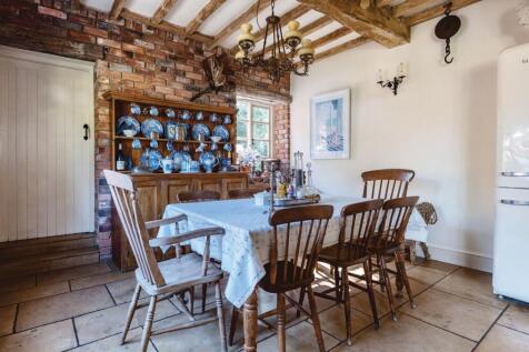 Breakfast Room