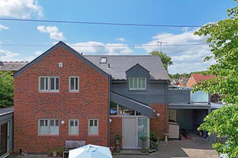 Fox Lodge, Foxton