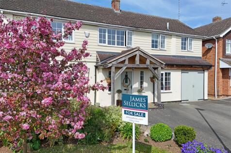 2 Greenway, Kibworth