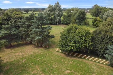 Paddock and views