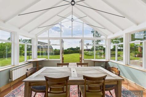 Garden room