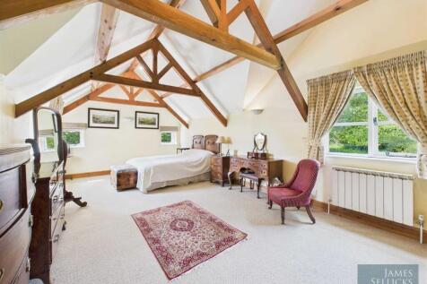 Principal Bedroom