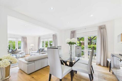 Open Plan Sitting and Dining Room
