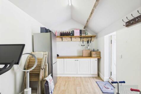 Outbuilding