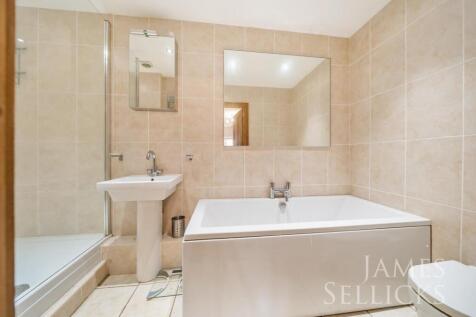 Principal Ensuite