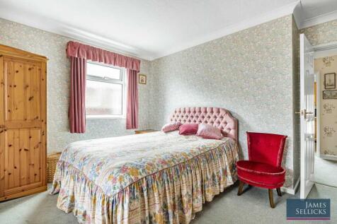 Annexe bedroom