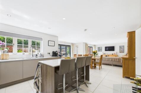 Open plan living kitchen