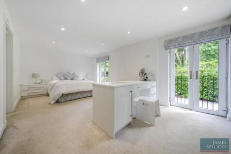 Master bedroom suite