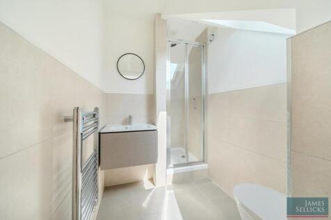 Ensuite two