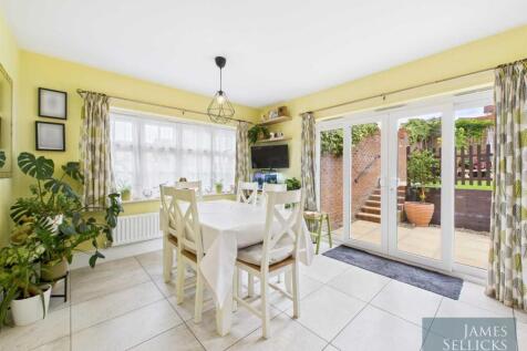 Open Plan Dining Kitchen