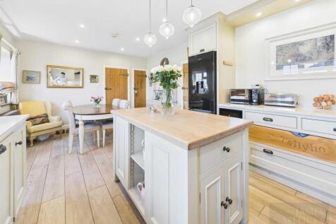Open Plan Dining Kitchen