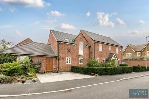 Northfield Avenue, Great Bowden