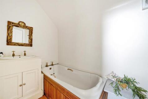 The Coach House - Bathroom