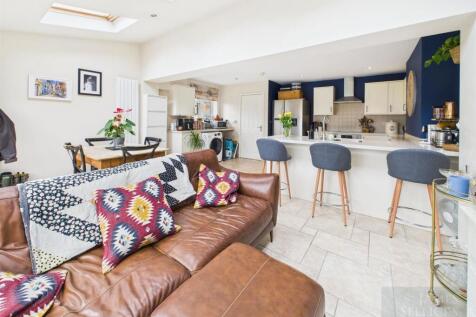 Open Plan Dining Kitchen