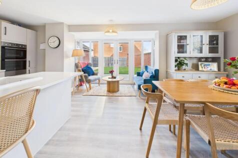 Open plan dining kitchen
