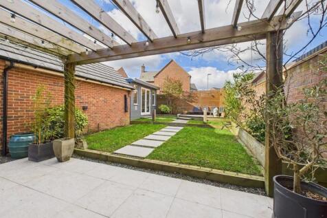 Garden and garden studio
