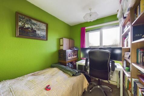 CAM02060G0-PR0275...