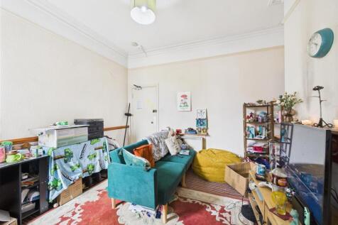 Flat1 - Living Room