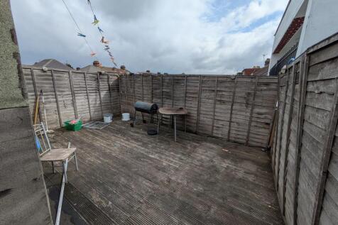IMG-20250724-WA00...
