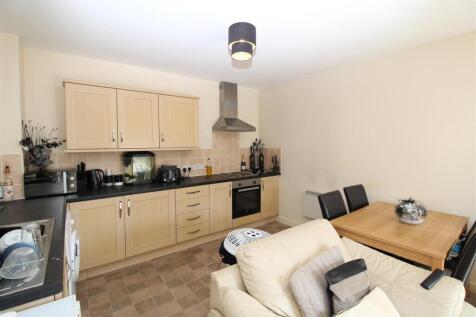 kitchen area.JPG