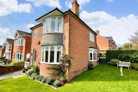 Side &amp; front gardens