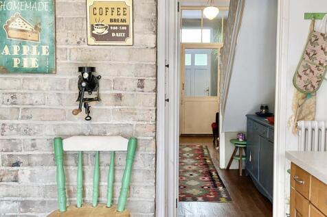 Kitchen/ Inner Hallway