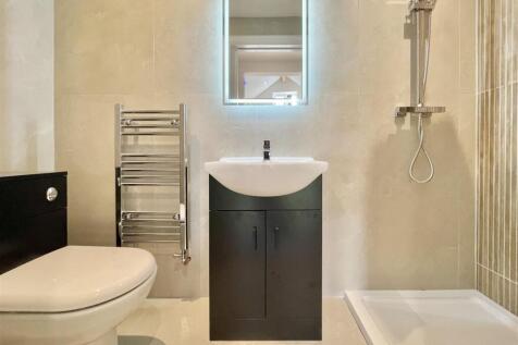 Annexe Shower Room