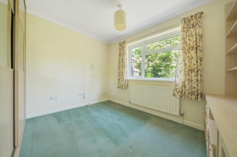 1305051-18-684c3c...