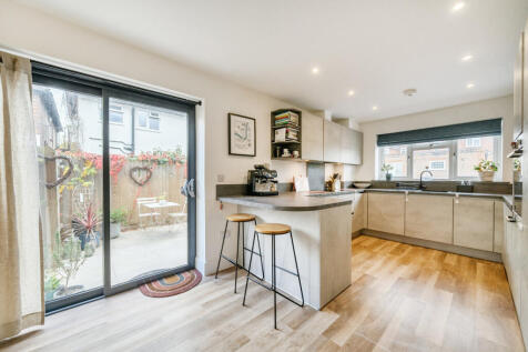 1364570-19-68e64f...