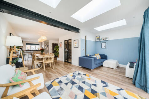 1364570-11-68e64d...