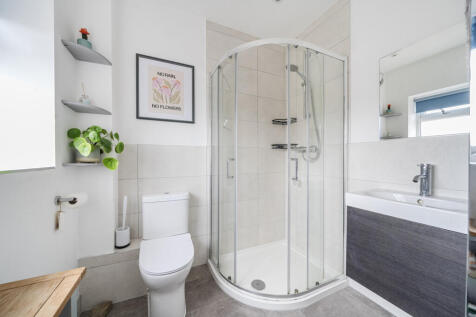 1364570-22-68e650...