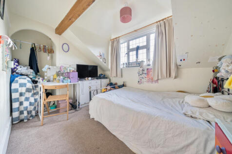 1362955-7-68e5470...