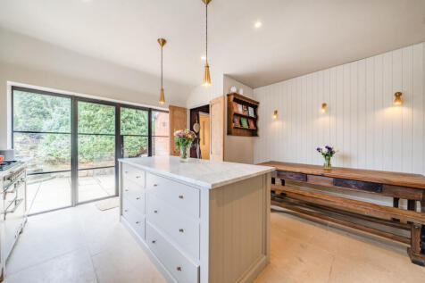 1350440-15-68caf6...